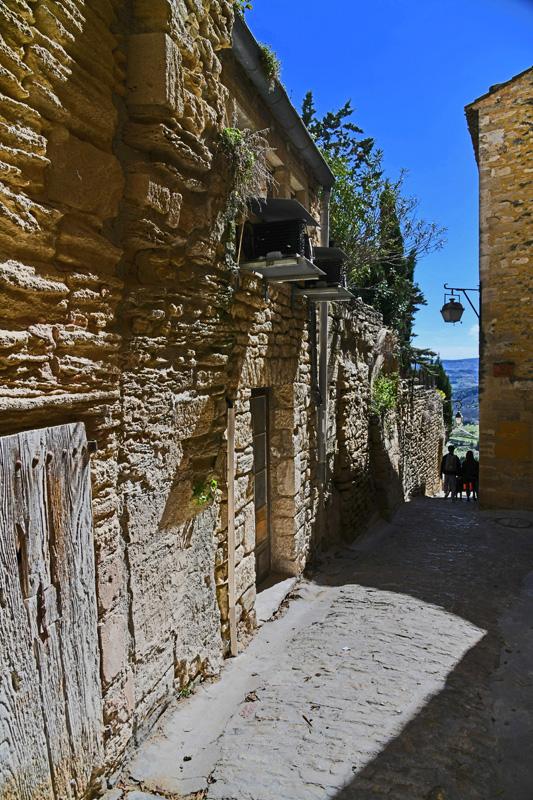 min 2023 04 02 Gordes 097